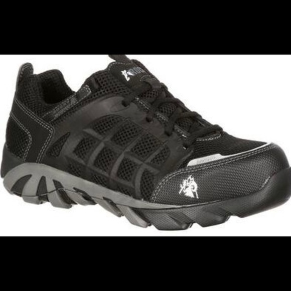 Waterproof Athletic work shoe men’s size 9M main image 10